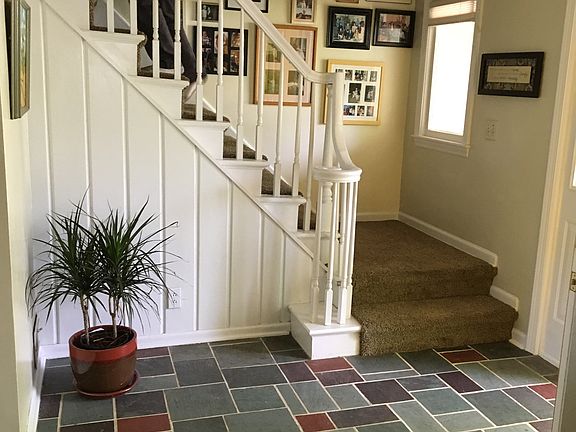 4th image of 2524 Lomond Dr