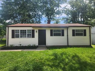 32 Boles Ave, Wentzville, MO 63385