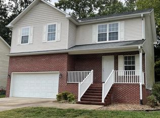 914 Bill Smith Rd, Cookeville, TN 38501