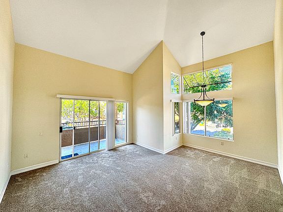 3rd image of 15383 Maturin Dr Unit 223