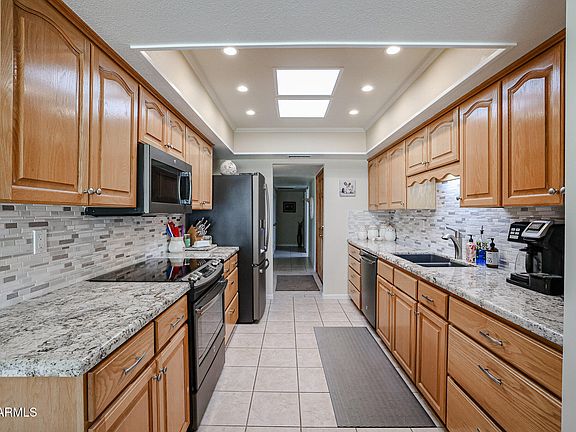 3rd image of 18439 N CONESTOGA Drive