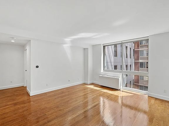 2nd image of 225 Schermerhorn St APT 26C
