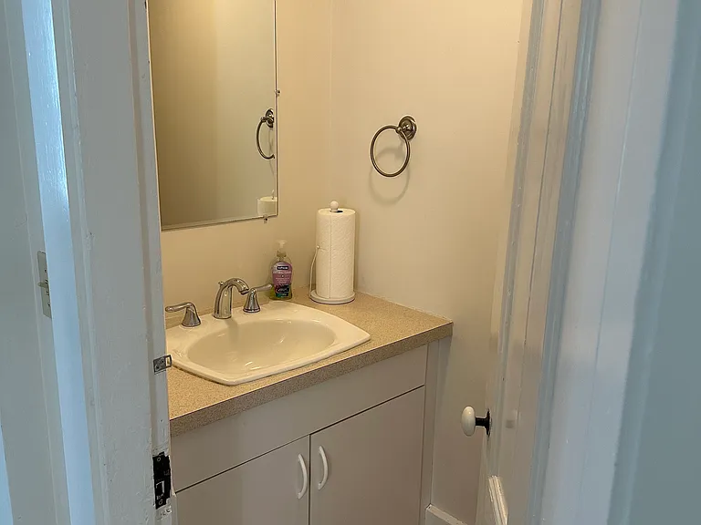 21-23 Ham St — Photo 13