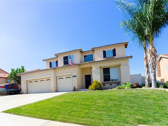 2nd image of 22480 Belcanto Dr