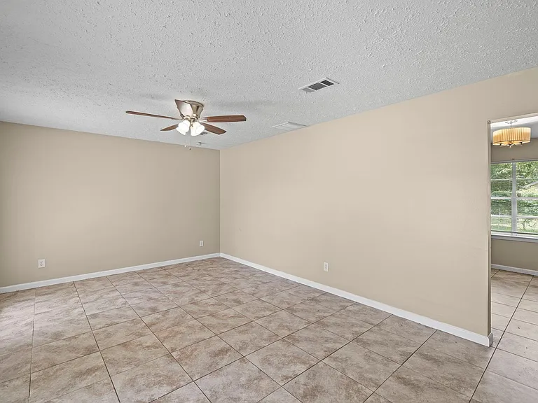 2304 Cedar Bayou Rd — Photo 14