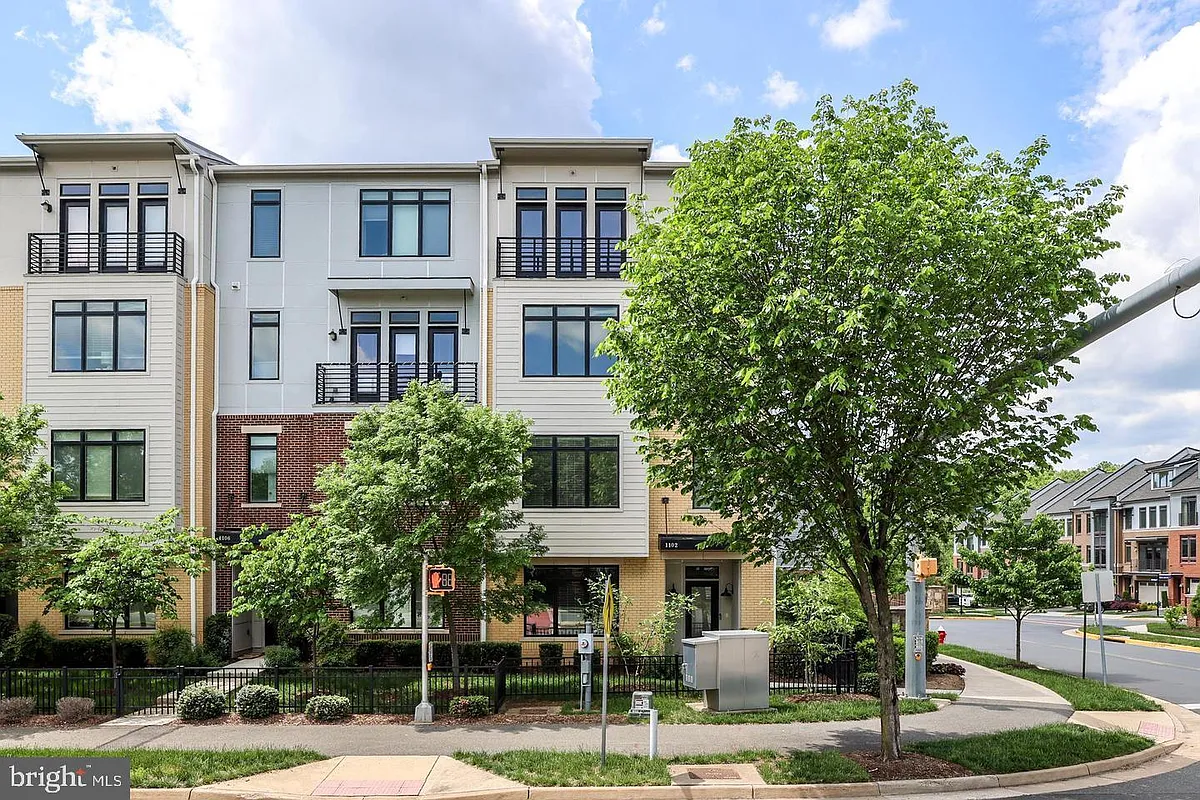 Building Photo - 1102 Ribbon Limestone Ter SE