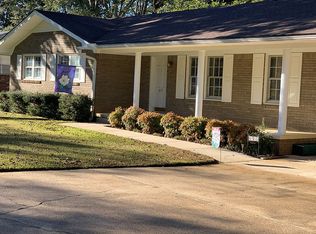 615 E Cedar St, Warren, AR 71671