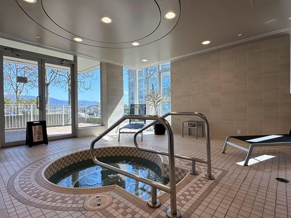 4 bedroom rental in Vancouver — photo 38