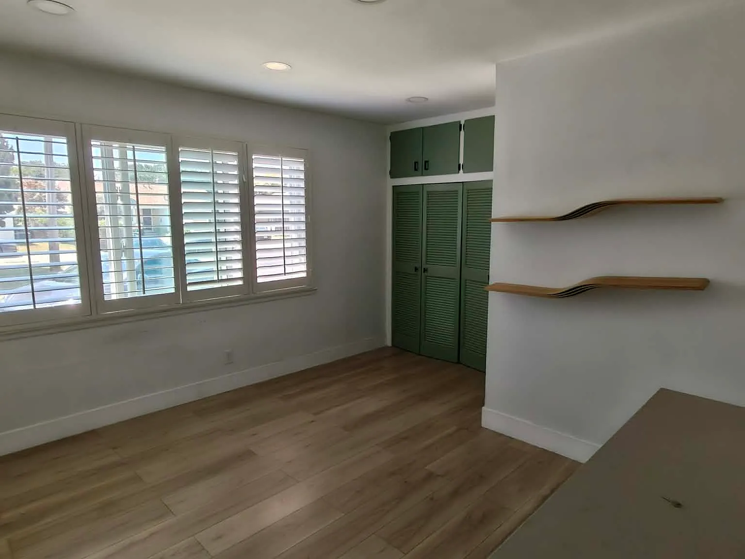 4 bed, 1845 sqft, $1,050 — Photo 3