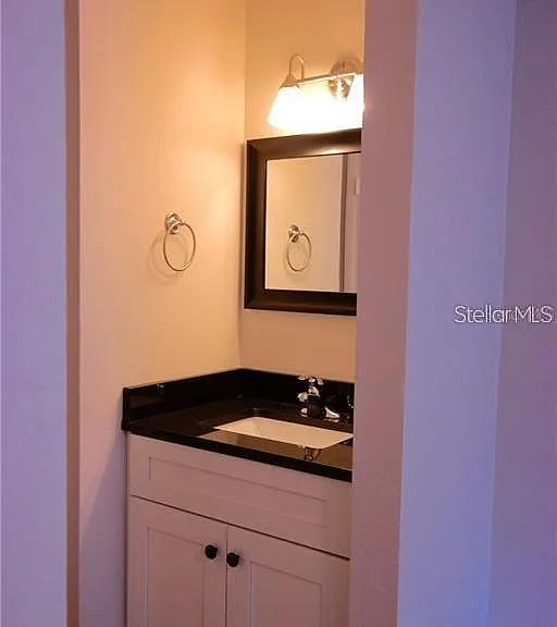 224 Afton Sq #104 — Photo 9