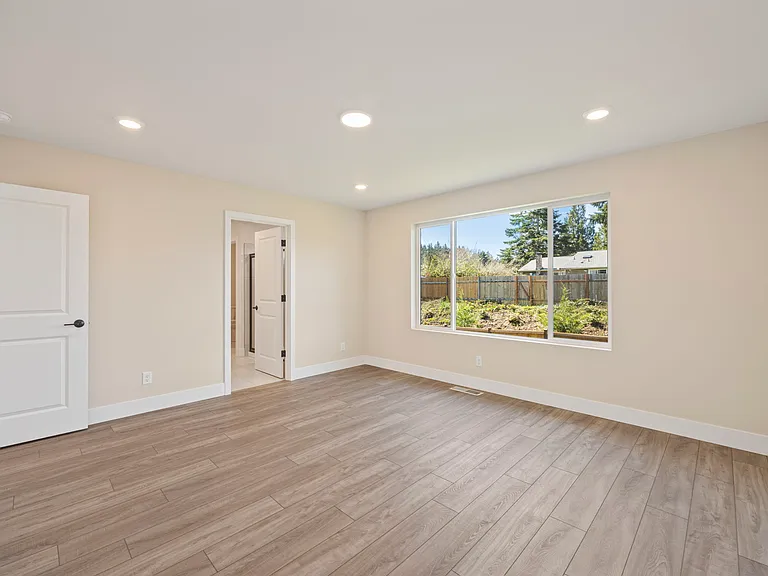 5399 Century Pl NE — Photo 13