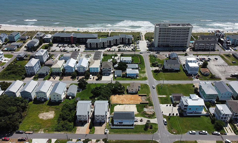 1st image of 202 Ocean Blvd