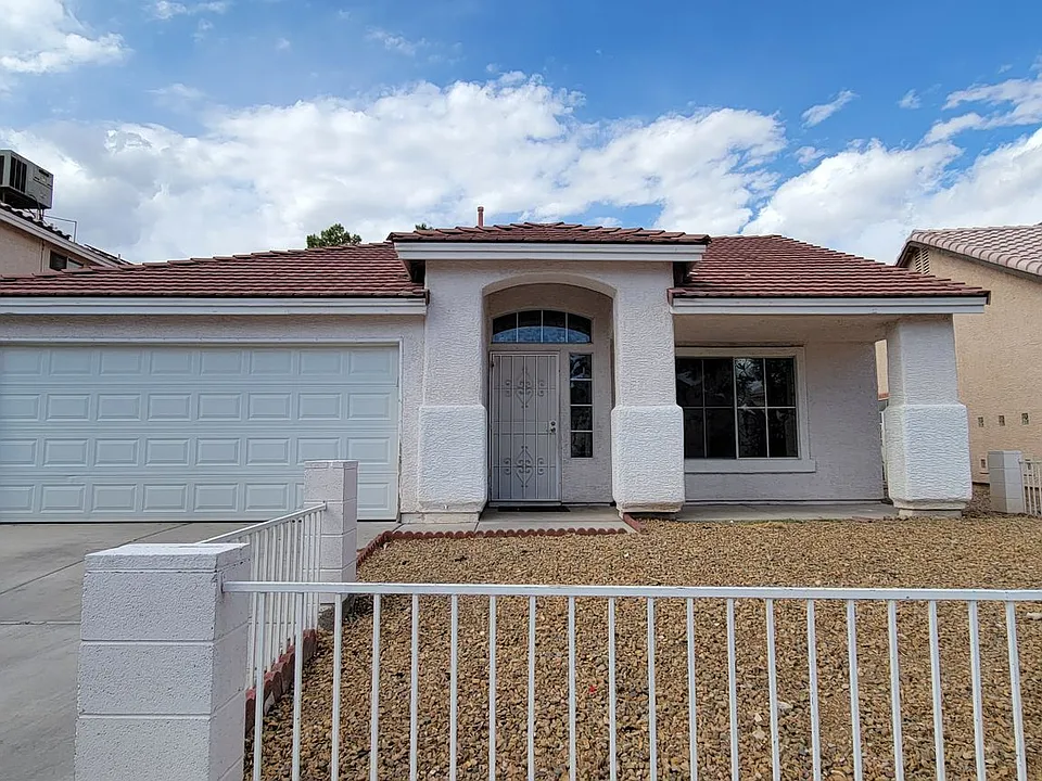 1889 Blue Ribbon Dr