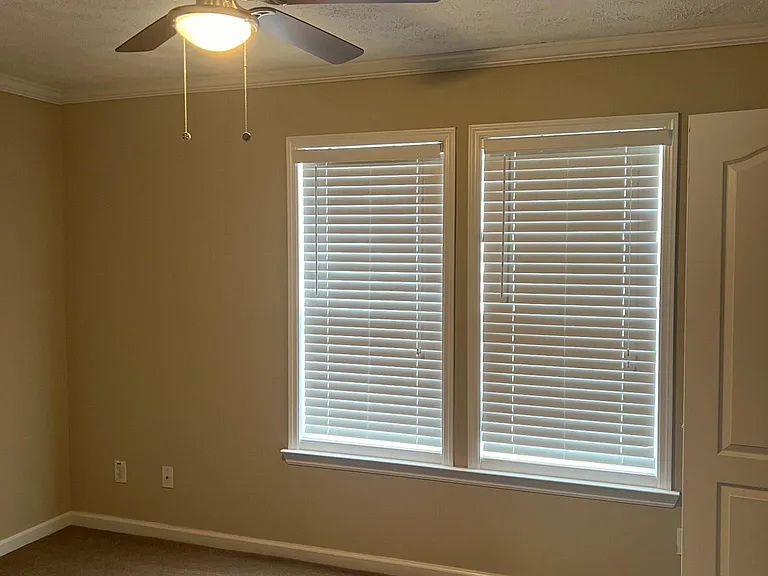 1358 Gatewood Dr — Photo 10