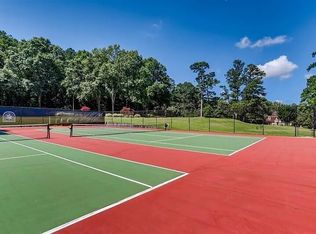 140 Lablanc Way NW, Atlanta, GA 30327