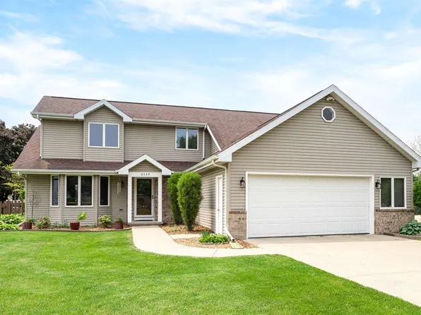 2539 W Sunnyview Cir, Appleton, WI 54914