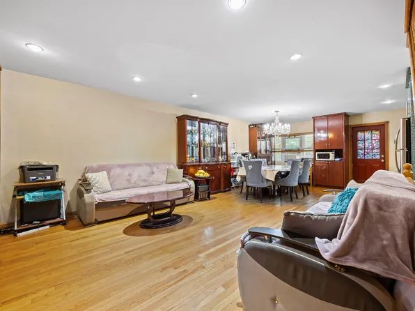 3979 Nostrand Avenue image 5 of 30