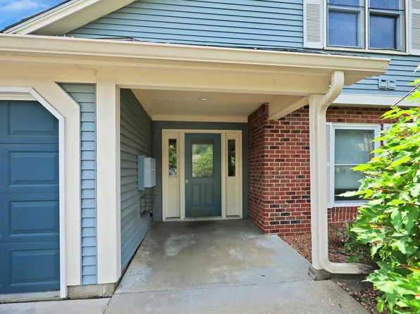 5167 Balmoral Ln, Bloomington, MN 55437