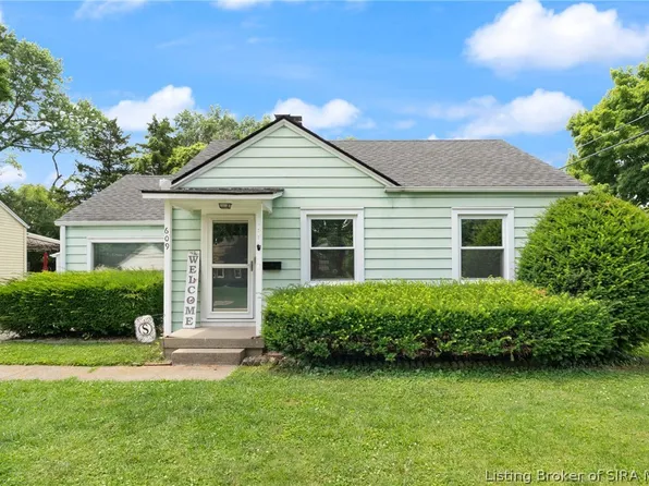 609 W Utica Street, Sellersburg, IN 47172