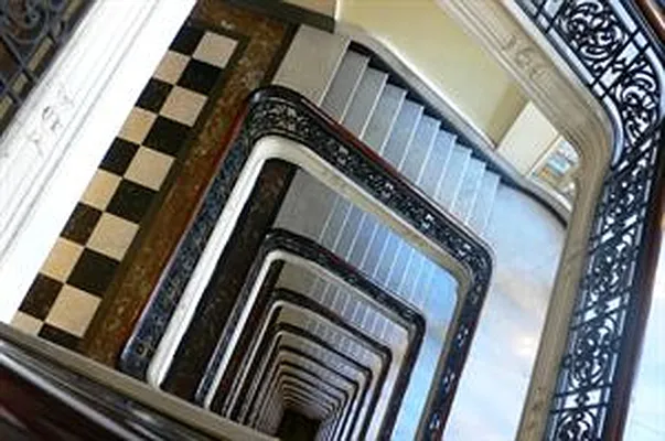 Rented by Douglas Elliman | media 21