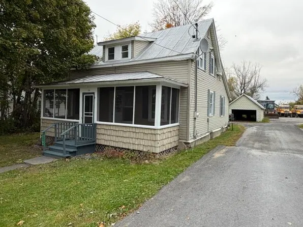11106 Us Highway 9, Champlain, NY 12919