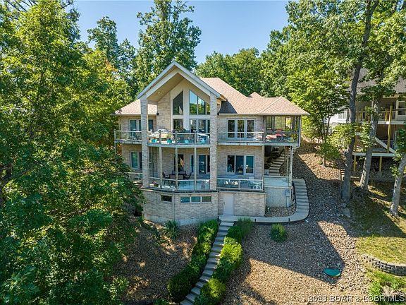 2nd image of 357 Lake Dr