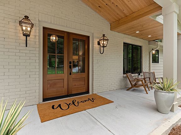 2nd image of 114 Parks Mill Ct