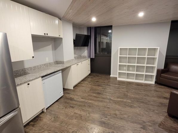 4242 E West Hwy #612