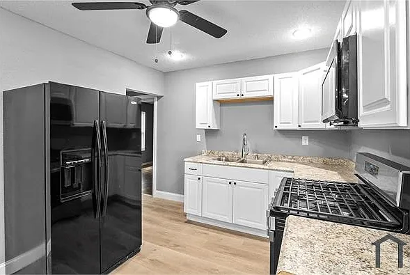 5317 Helen Ave — Photo 1