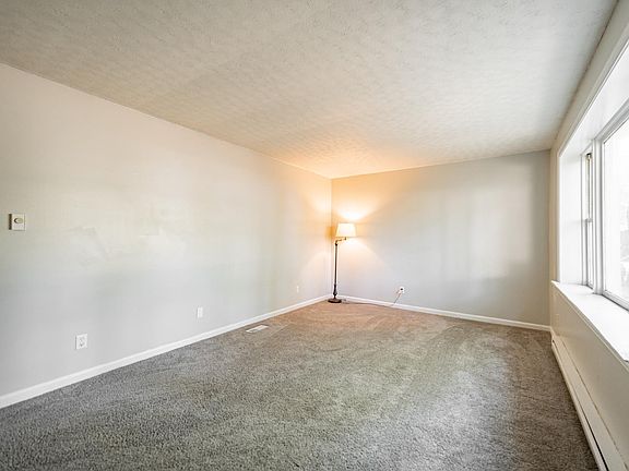 4th image of 2535 Dorel Ln