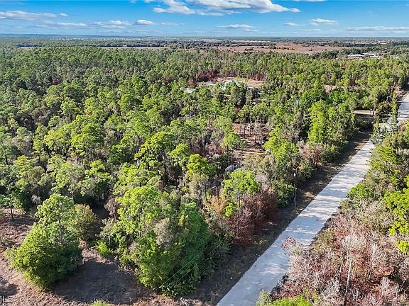 4th image of 12600 Shawnee Rd