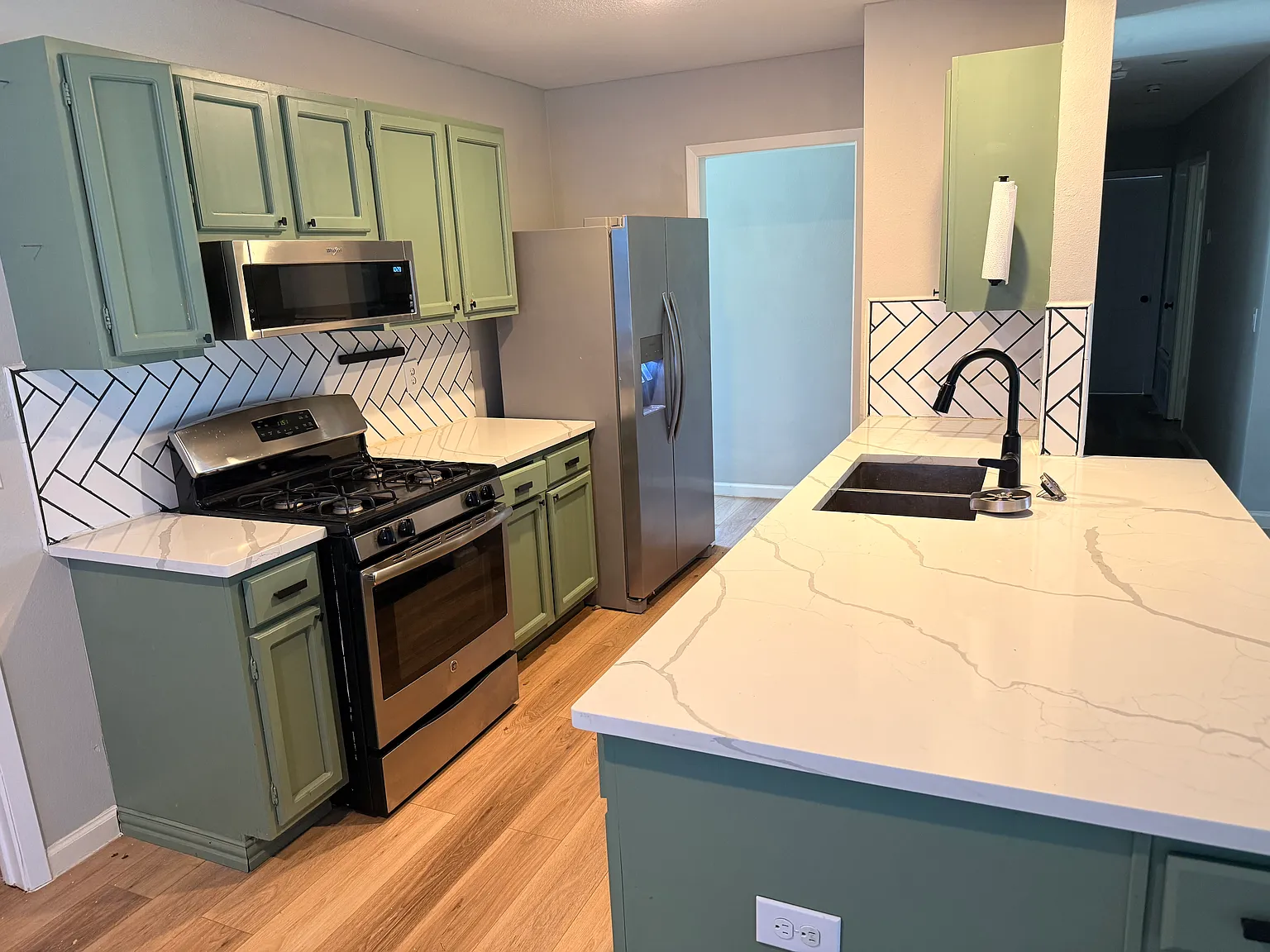 3 bed, 1440 sqft, $1,750 — Photo 3