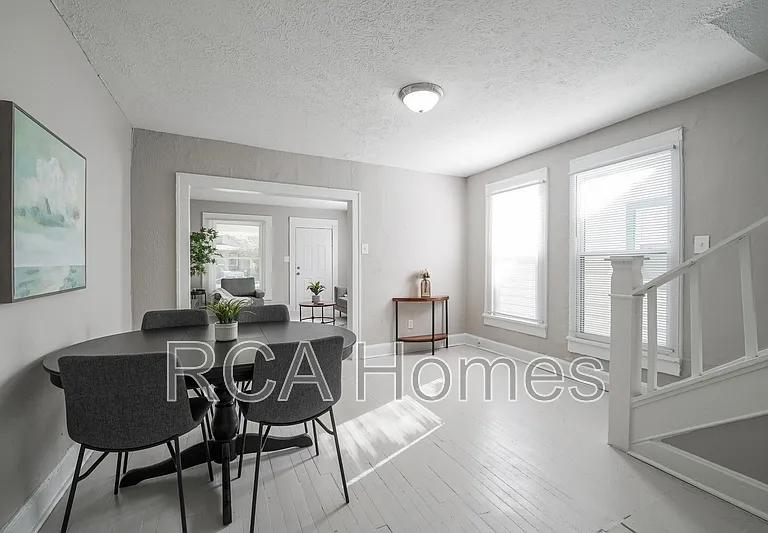 3622 N Capitol Ave — Photo 6