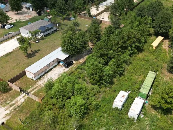 195 Road 5512, Cleveland, TX 77327