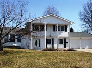 57 Renfrew Dr, Shelby, OH 44875
