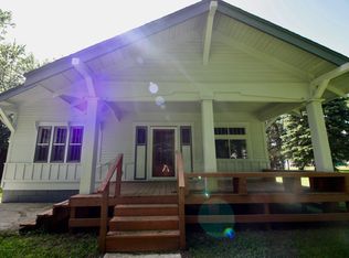 201 Mathews St, Mantador, ND 58058