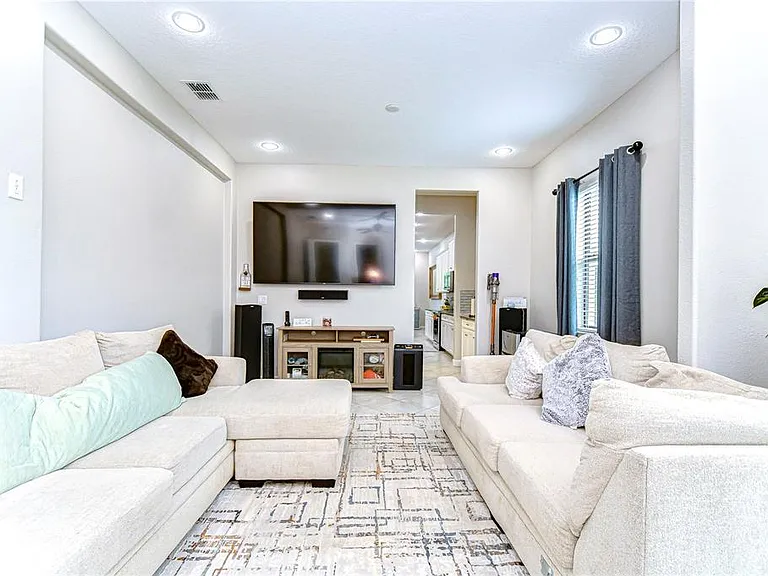31470 Fairhill Dr — Photo 19