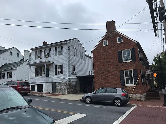 4th image of 104 W Cork St