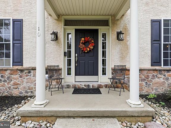2nd image of 110 Country Ln