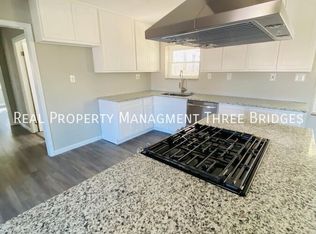 9537 Sappington Rd, Saint Louis, MO 63126