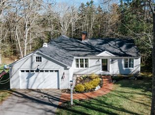 853 Mere Point Rd, Brunswick, ME 04011