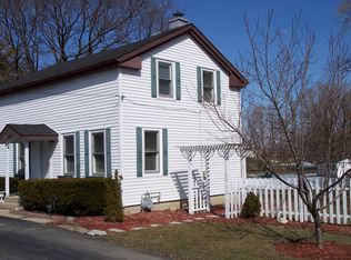 20518 W Grass Lake Rd, Lake Villa, IL 60046