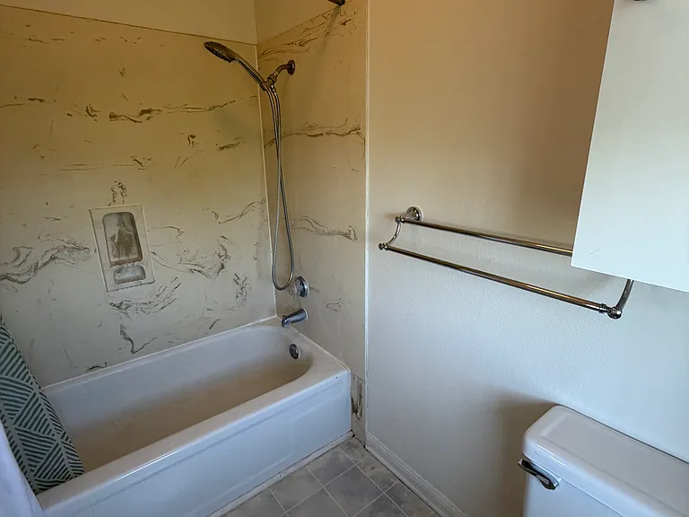 121 N Muscatel Ave #A — Photo 26