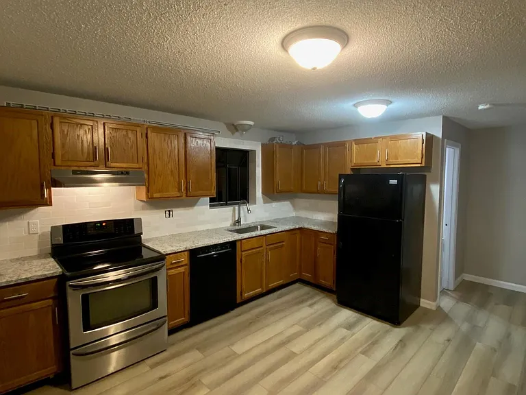 4 Adams Pond Rd #A — Photo 4