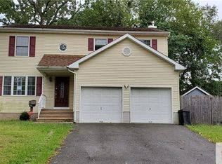 1721 Elk St, Piscataway, NJ
