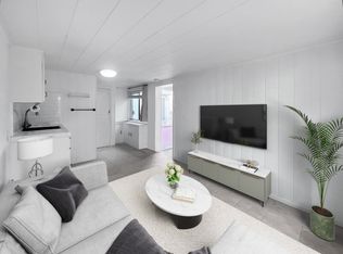 28 7th Ct #B, Hermosa Beach, CA 90254