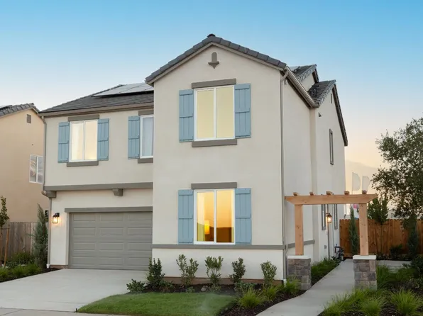 1151 W Maclure Ave, Madera, CA 93636