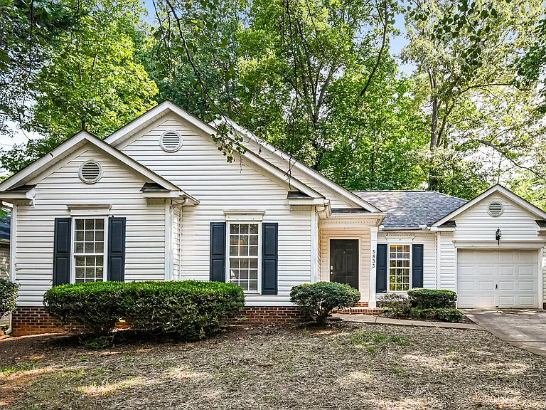 5833 Lawnmeadow Dr — Photo 1