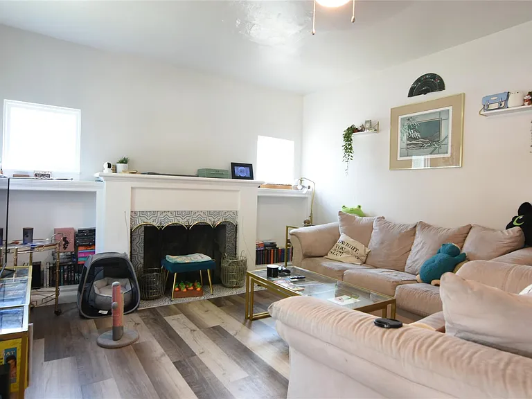 2603 Stanford St #1 — Photo 2