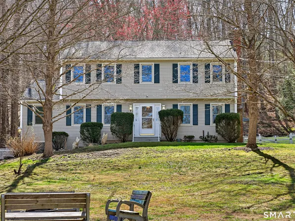 29 Dutton Road, Oxford, CT 06478